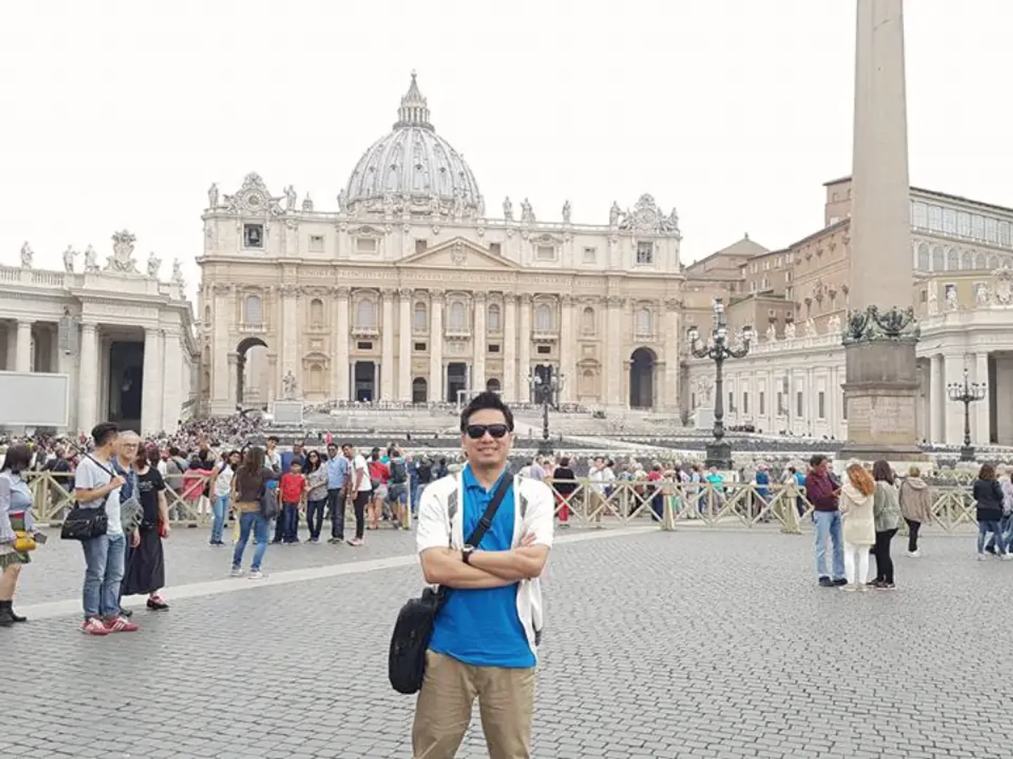 Husanto di Lapangan Santo Petrus, Vatikan